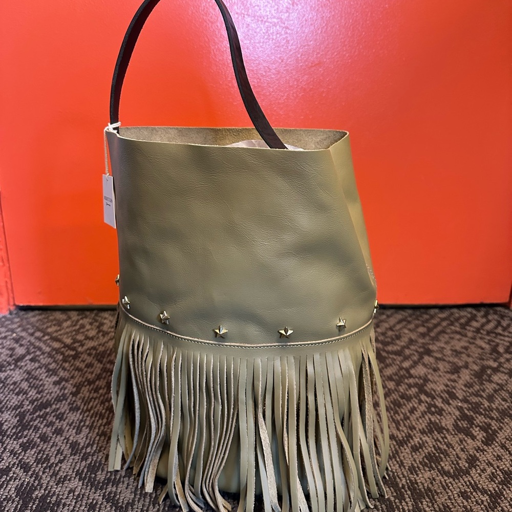 Mercules Bucket Fringe Bag. 100% Calf Leather Olive Green. NWT